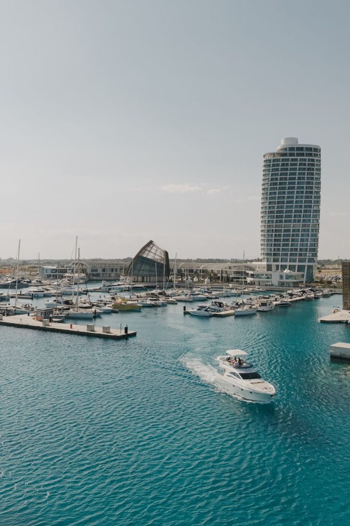 Moments at Sea 38
